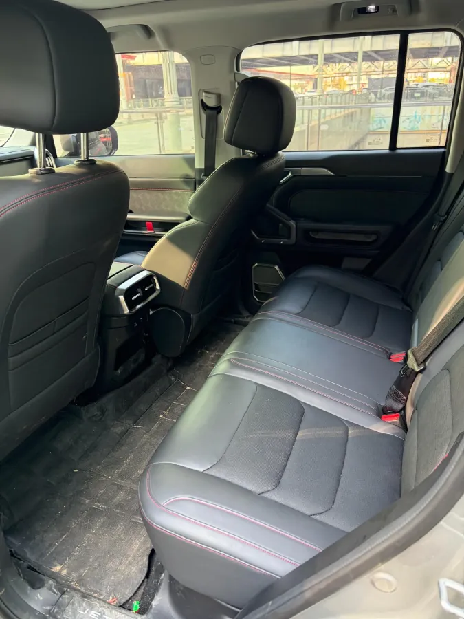 2024 Jetour ShanHai TravellerC-DM 1.5T 156HP L4 3DHT PHEV 26.7KWH,autocango,china used car exporter,china ev exporter,chinese used car exporter,chinese used ev exporter