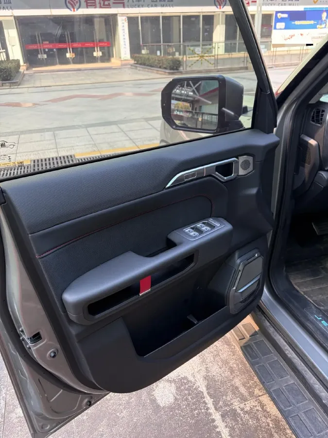 2024 Jetour ShanHai TravellerC-DM 1.5T 156HP L4 3DHT PHEV 26.7KWH,autocango,china used car exporter,china ev exporter,chinese used car exporter,chinese used ev exporter