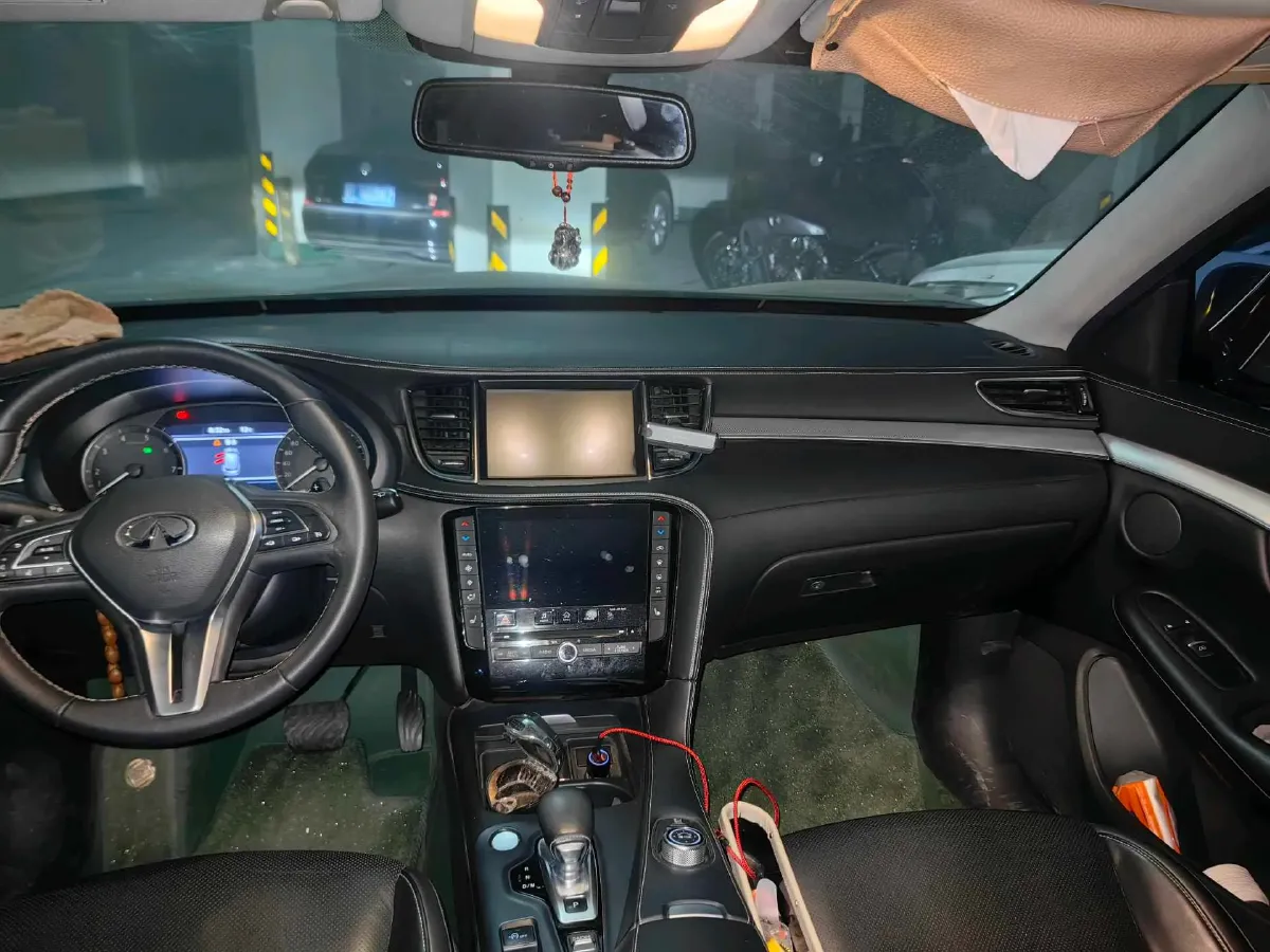 2018 Mitsubishi Pajero 3.0L 174HP V6 5AT,autocango,china used car exporter,china ev exporter,chinese used car exporter,chinese used ev exporter