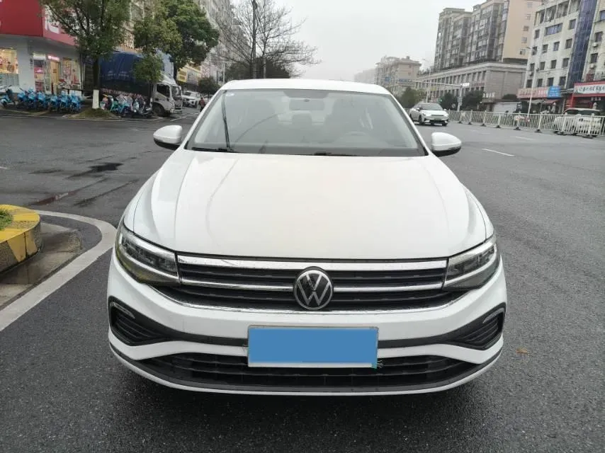2024 Volkswagen Bora 1.2T 116HP L4 7DCT,autocango,china used car exporter,china ev exporter,chinese used car exporter,chinese used ev exporter