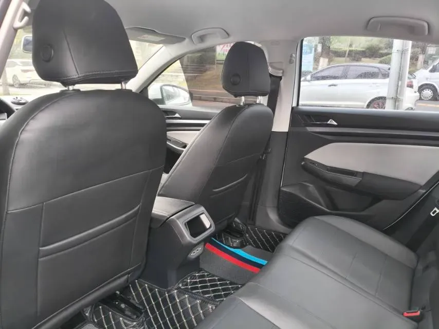 2024 Volkswagen Bora 1.2T 116HP L4 7DCT,autocango,china used car exporter,china ev exporter,chinese used car exporter,chinese used ev exporter