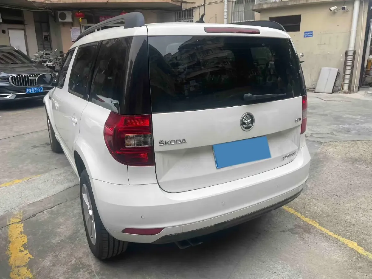 2017 Skoda Yeti 1.4T 150HP L4 7DCT,autocango,china used car exporter,china ev exporter,chinese used car exporter,chinese used ev exporter