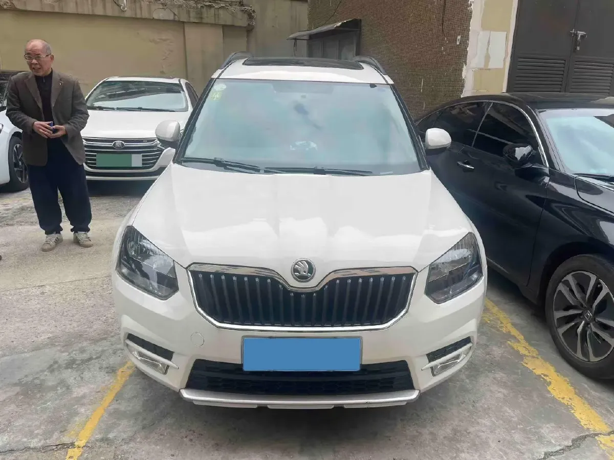 2017 Skoda Yeti 1.4T 150HP L4 7DCT,autocango,china used car exporter,china ev exporter,chinese used car exporter,chinese used ev exporter