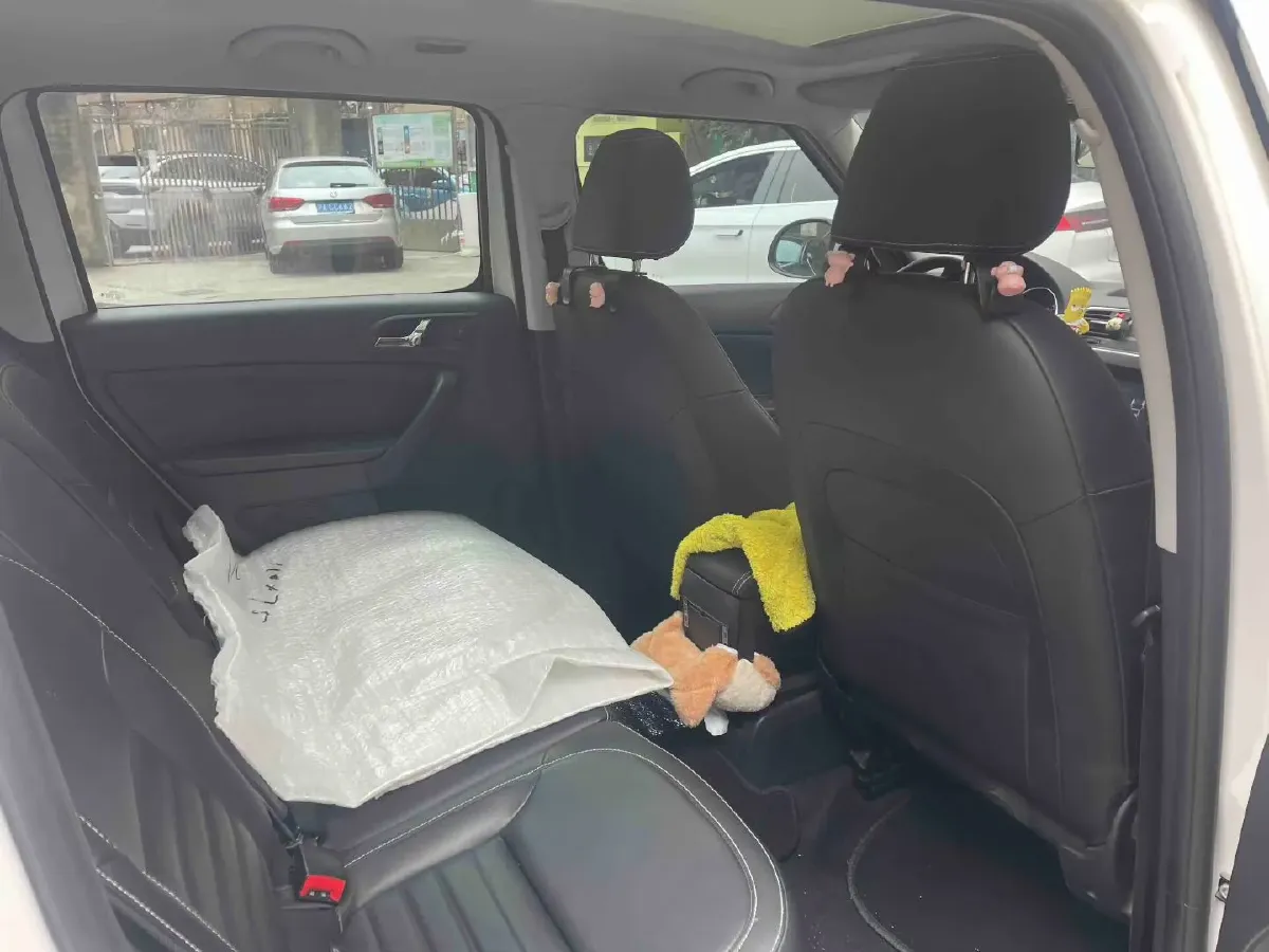 2017 Skoda Yeti 1.4T 150HP L4 7DCT,autocango,china used car exporter,china ev exporter,chinese used car exporter,chinese used ev exporter