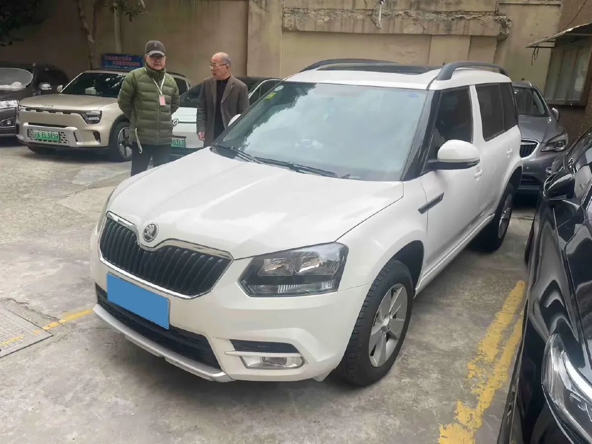 2017 Skoda Yeti 1.4T 150HP L4 7DCT,autocango,china used car exporter,china ev exporter,chinese used car exporter,chinese used ev exporter