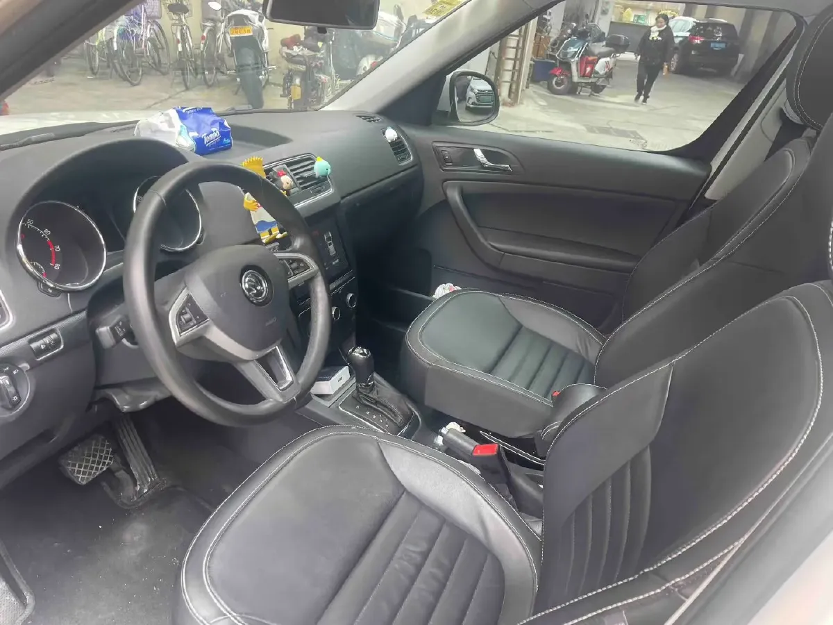 2017 Skoda Yeti 1.4T 150HP L4 7DCT,autocango,china used car exporter,china ev exporter,chinese used car exporter,chinese used ev exporter