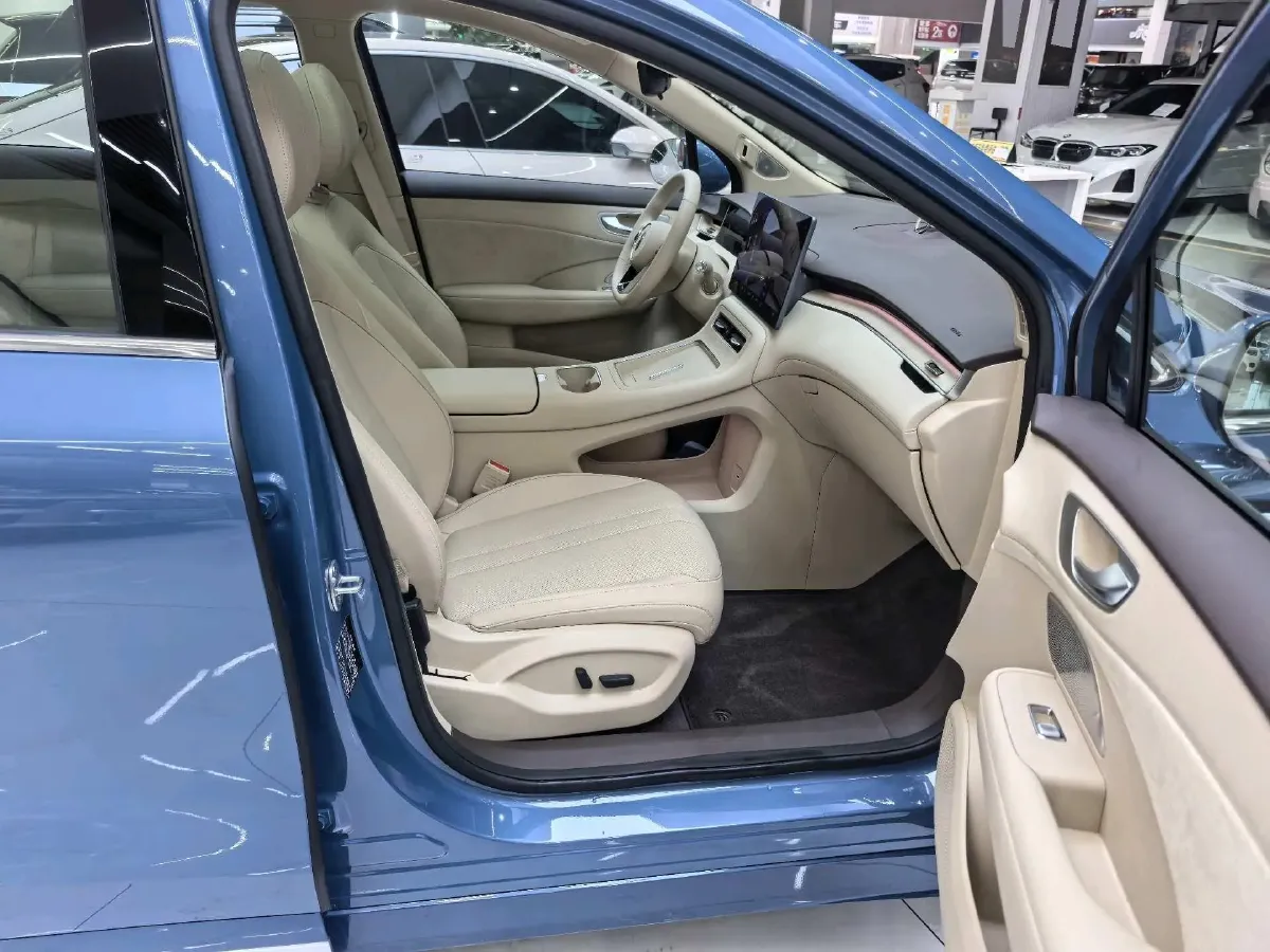 2025 HIMA Shangjie H5 REEV 98HP REEV,autocango,china used car exporter,china ev exporter,chinese used car exporter,chinese used ev exporter