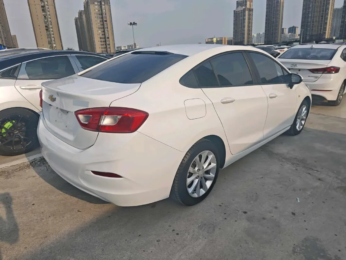 2018 Chevrolet Cruze 1.5L 114HP L4 6AT,autocango,china used car exporter,china ev exporter,chinese used car exporter,chinese used ev exporter