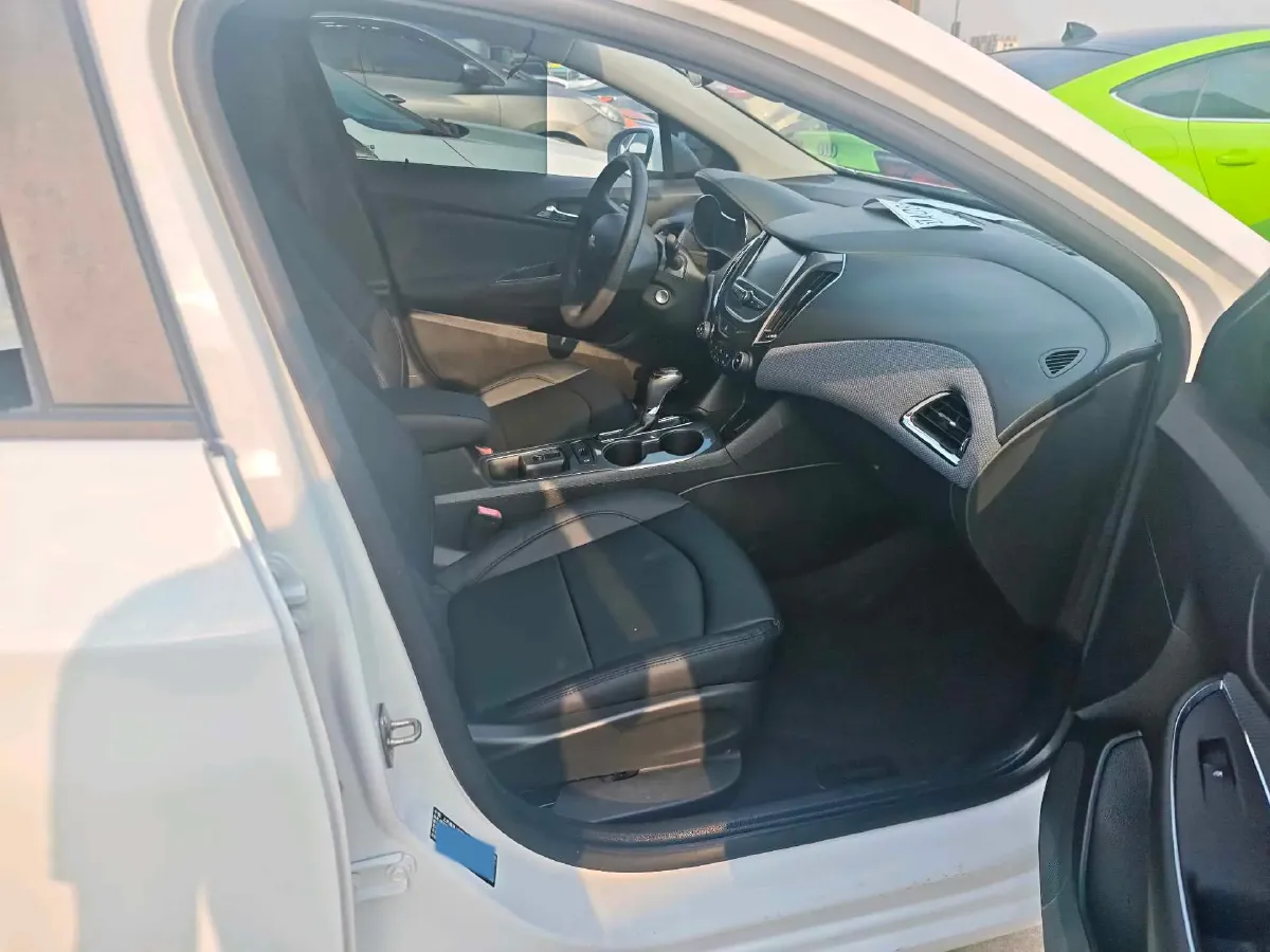 2018 Chevrolet Cruze 1.5L 114HP L4 6AT,autocango,china used car exporter,china ev exporter,chinese used car exporter,chinese used ev exporter