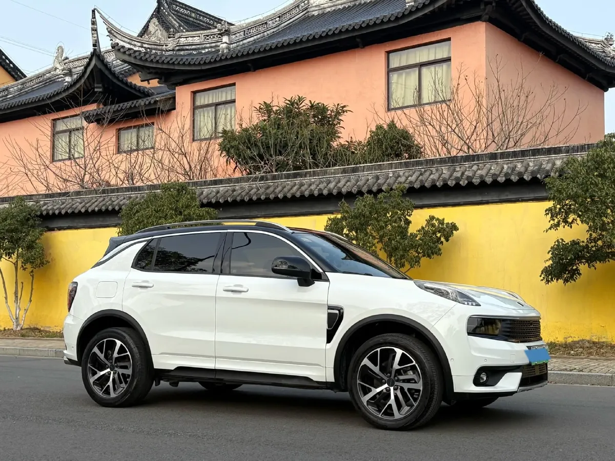 2018 Isuzu Mu-X 3.0T 177HP L4 6AT,autocango,china used car exporter,china ev exporter,chinese used car exporter,chinese used ev exporter