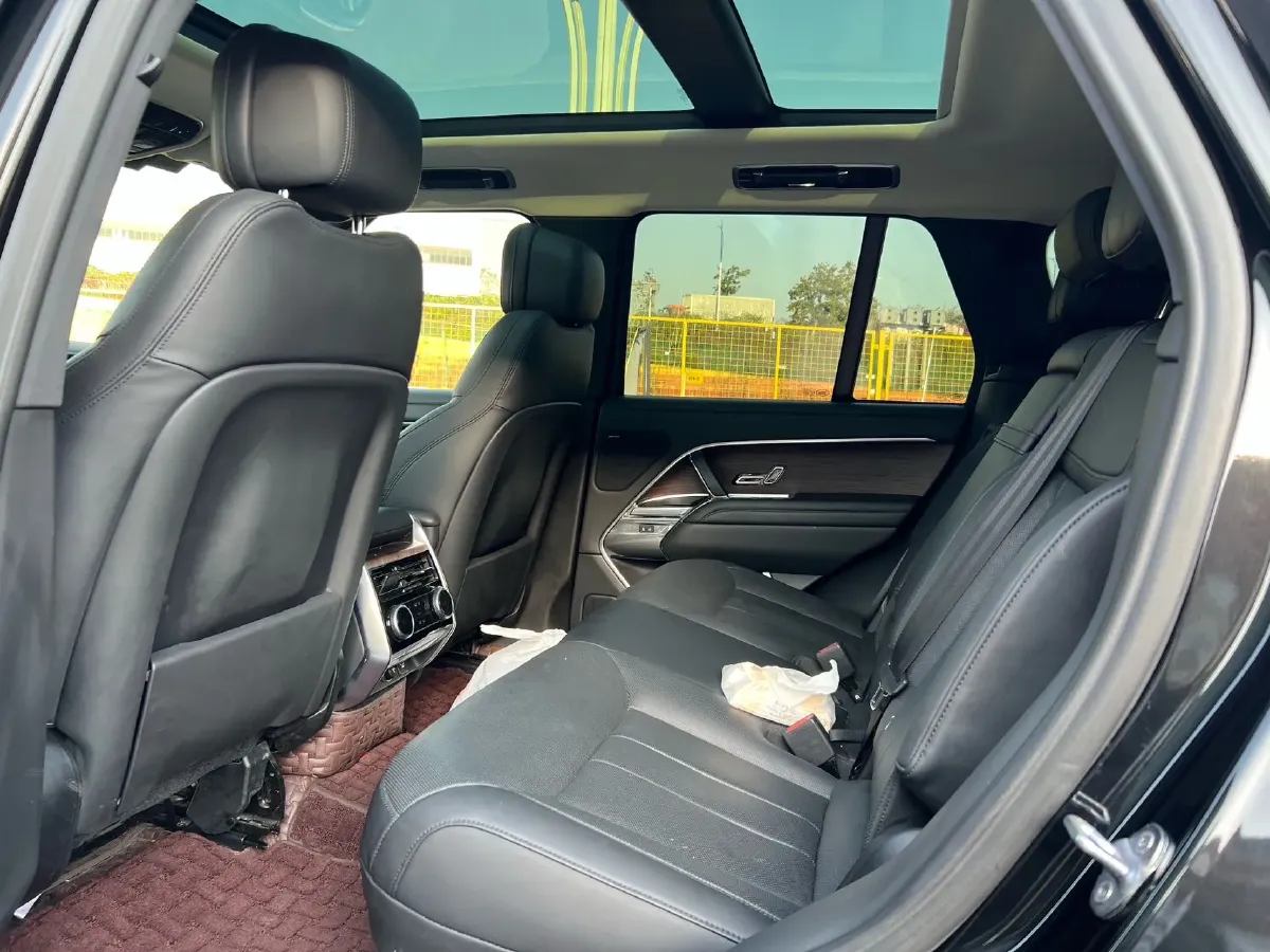 2023 Land Rover Range Rover 3.0T 360HP L6 8AT,autocango,china used car exporter,china ev exporter,chinese used car exporter,chinese used ev exporter
