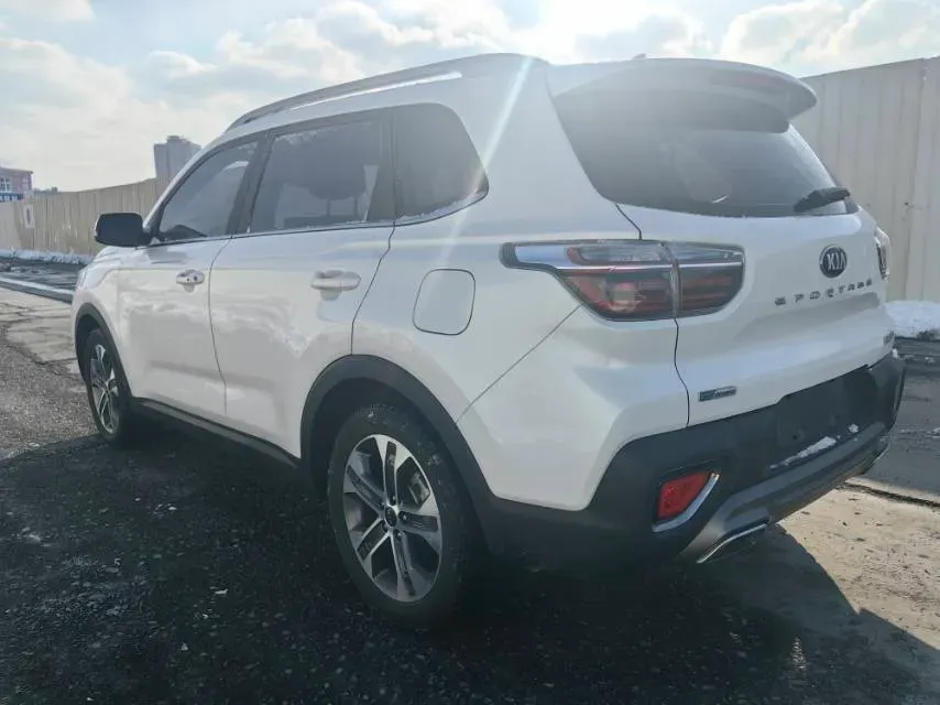 2018 Kia Sportage R 2.0L 160HP L4 6AT,autocango,china used car exporter,china ev exporter,chinese used car exporter,chinese used ev exporter