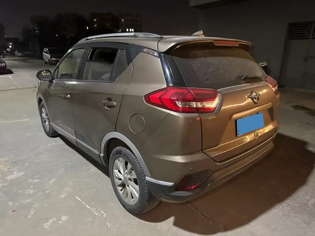 2017 HaiMa S5 Young Edition 1.6L 122HP L4 5MT,autocango,china used car exporter,china ev exporter,chinese used car exporter,chinese used ev exporter