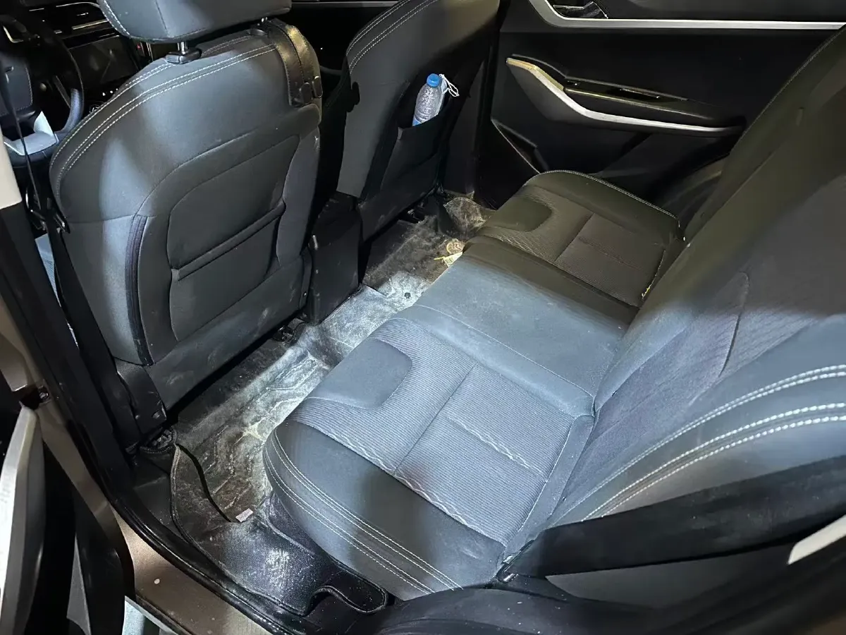 2017 HaiMa S5 Young Edition 1.6L 122HP L4 5MT,autocango,china used car exporter,china ev exporter,chinese used car exporter,chinese used ev exporter