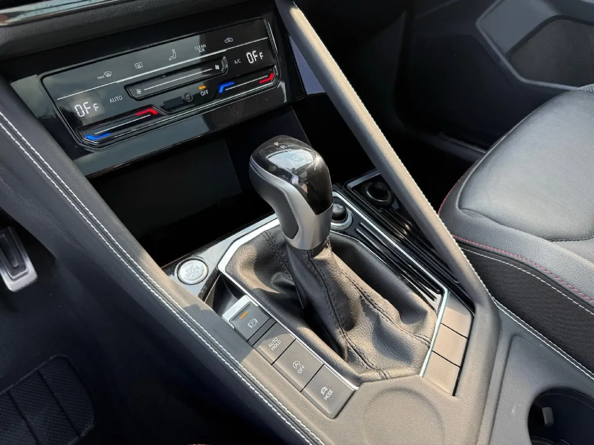 2020 Volkswagen Tayron 2.0T 186HP L4 7DCT,autocango,china used car exporter,china ev exporter,chinese used car exporter,chinese used ev exporter