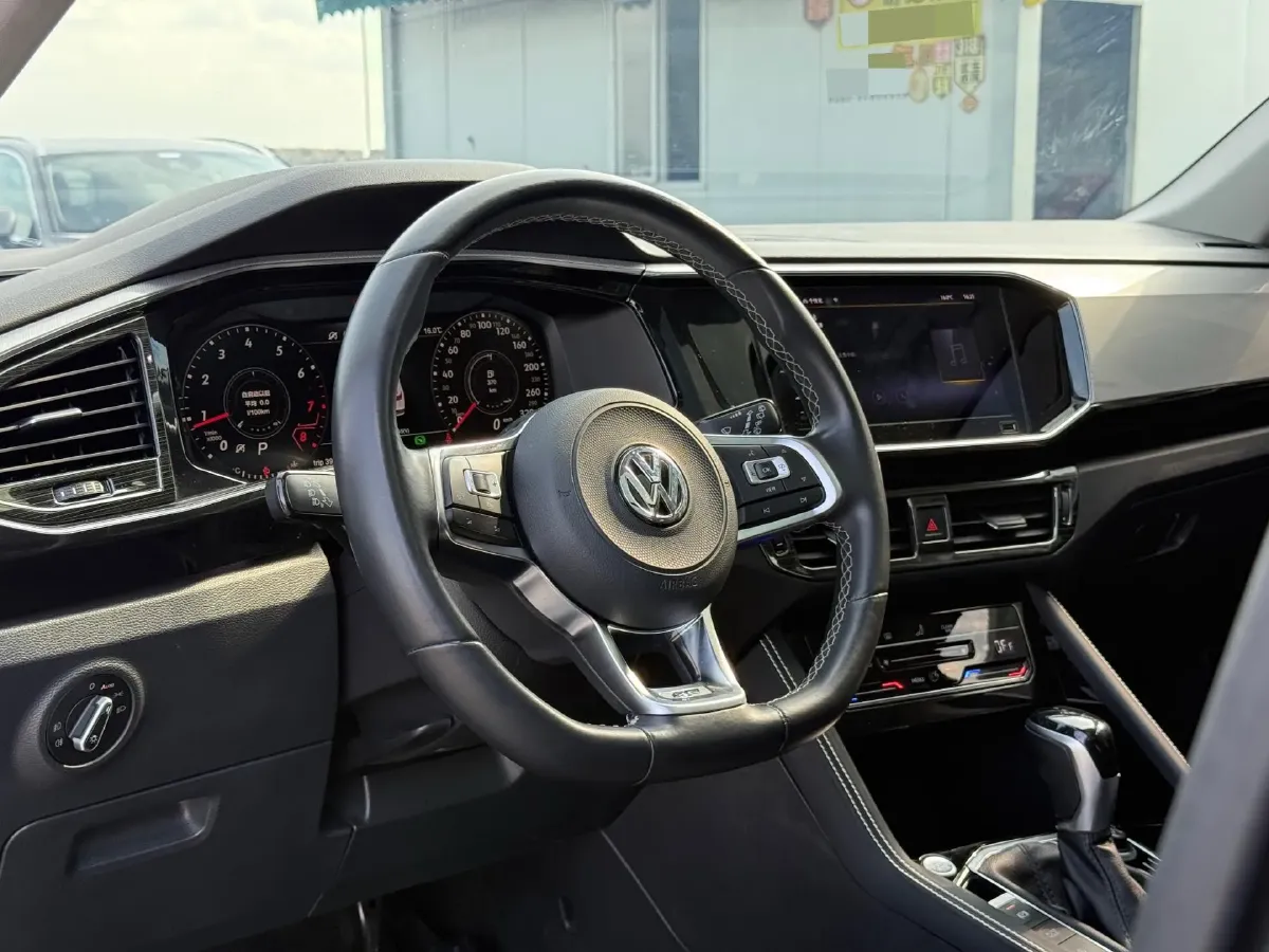 2020 Volkswagen Tayron 2.0T 186HP L4 7DCT,autocango,china used car exporter,china ev exporter,chinese used car exporter,chinese used ev exporter