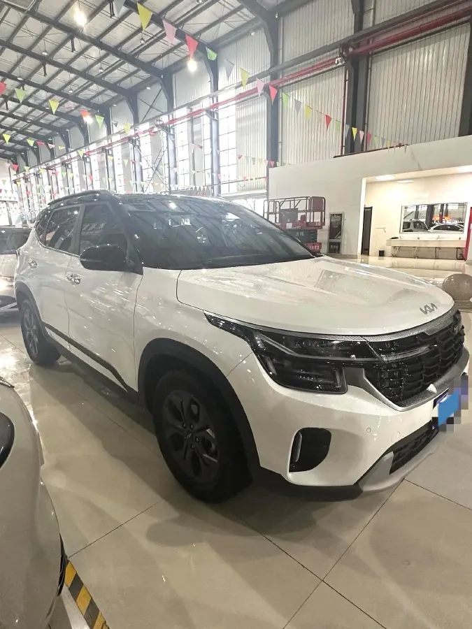 2023 Kia Seltos 1.5L 115HP L4 CVT,autocango,china used car exporter,china ev exporter,chinese used car exporter,chinese used ev exporter