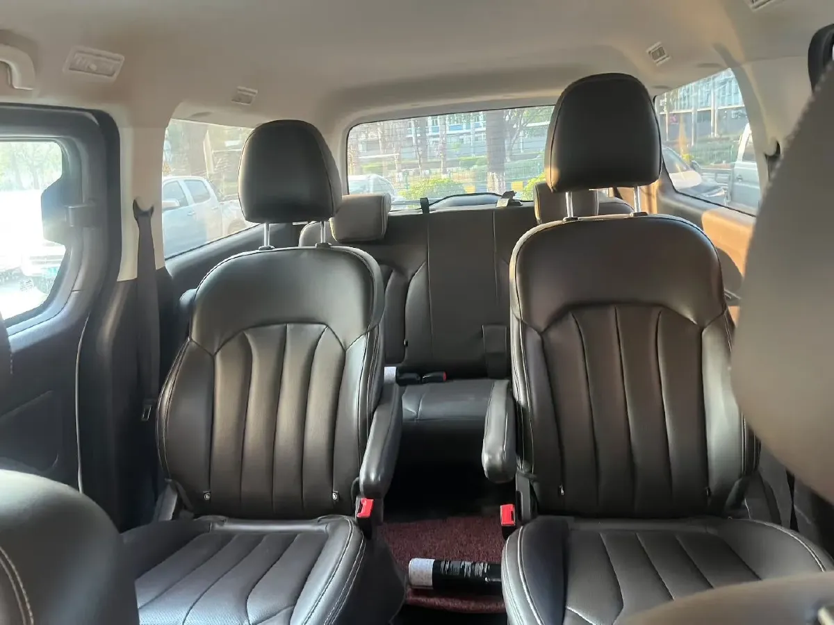 2023 BAW RuiSheng Trump M7 2.0L 144HP L4 5MT,autocango,china used car exporter,china ev exporter,chinese used car exporter,chinese used ev exporter