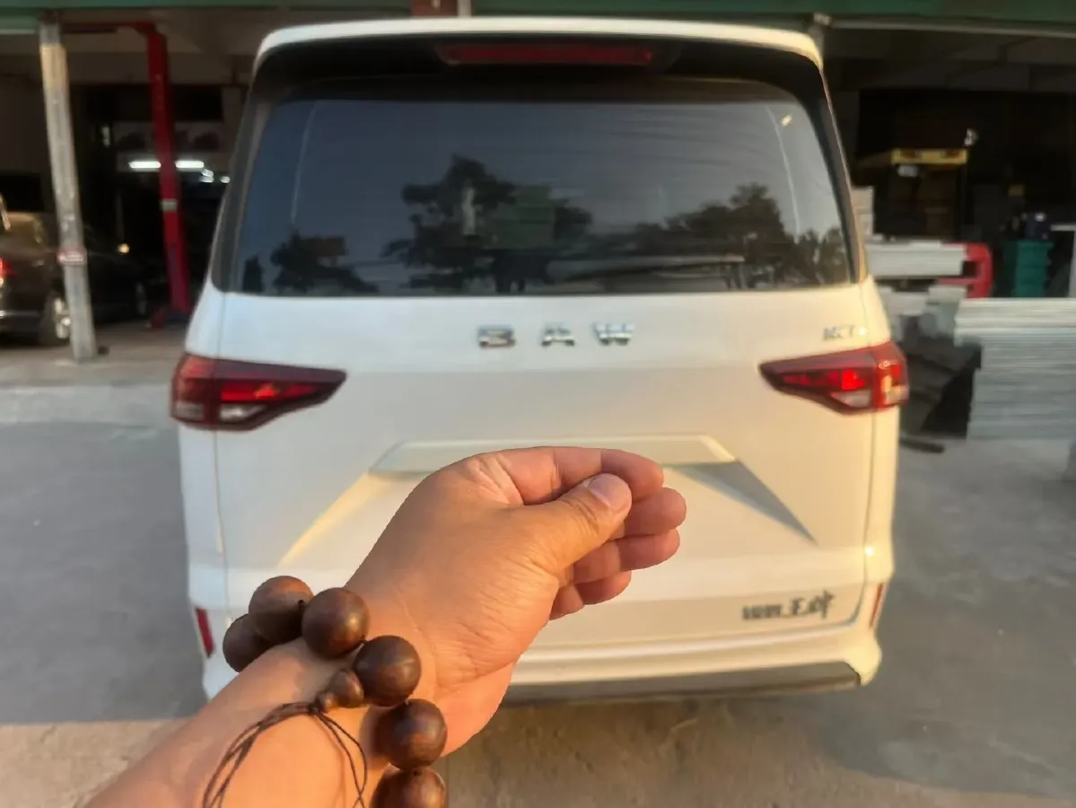 2023 BAW RuiSheng Trump M7 2.0L 144HP L4 5MT,autocango,china used car exporter,china ev exporter,chinese used car exporter,chinese used ev exporter