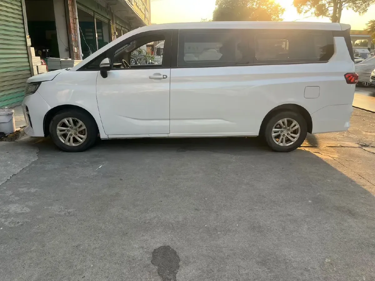 2023 BAW RuiSheng Trump M7 2.0L 144HP L4 5MT,autocango,china used car exporter,china ev exporter,chinese used car exporter,chinese used ev exporter