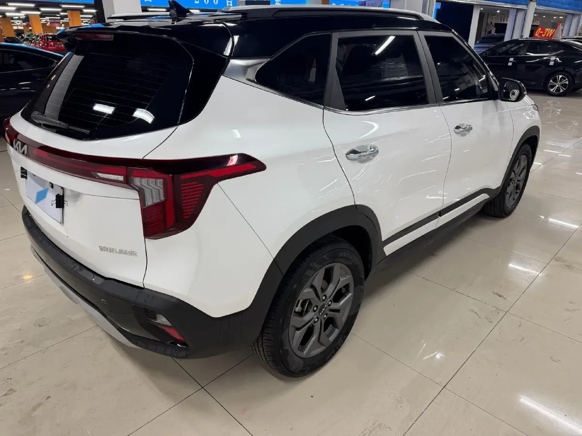 2023 Kia Seltos 1.5L 115HP L4 CVT,autocango,china used car exporter,china ev exporter,chinese used car exporter,chinese used ev exporter