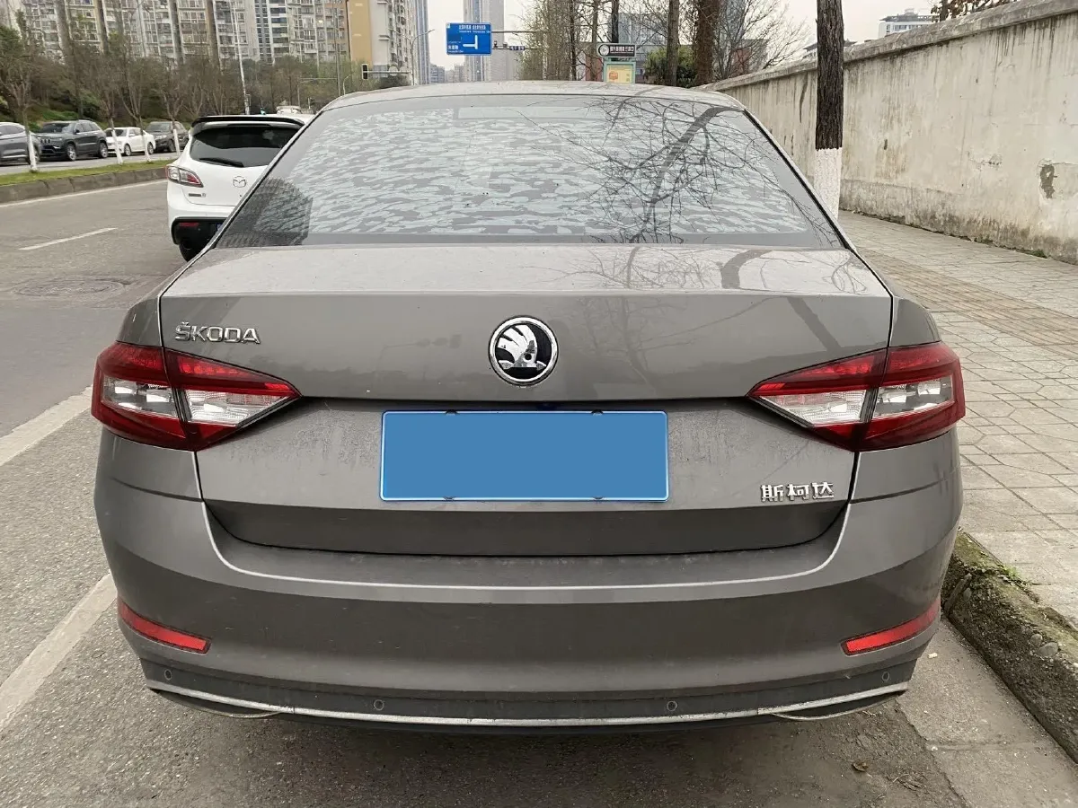 2018 Skoda Octavia 1.2T 116HP L4 7DCT,autocango,china used car exporter,china ev exporter,chinese used car exporter,chinese used ev exporter