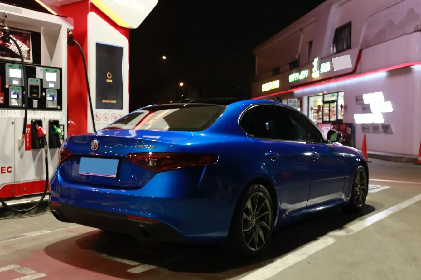 2017 Ford Mustang 2.3T 314HP L4 6AT,autocango,china used car exporter,china ev exporter,chinese used car exporter,chinese used ev exporter