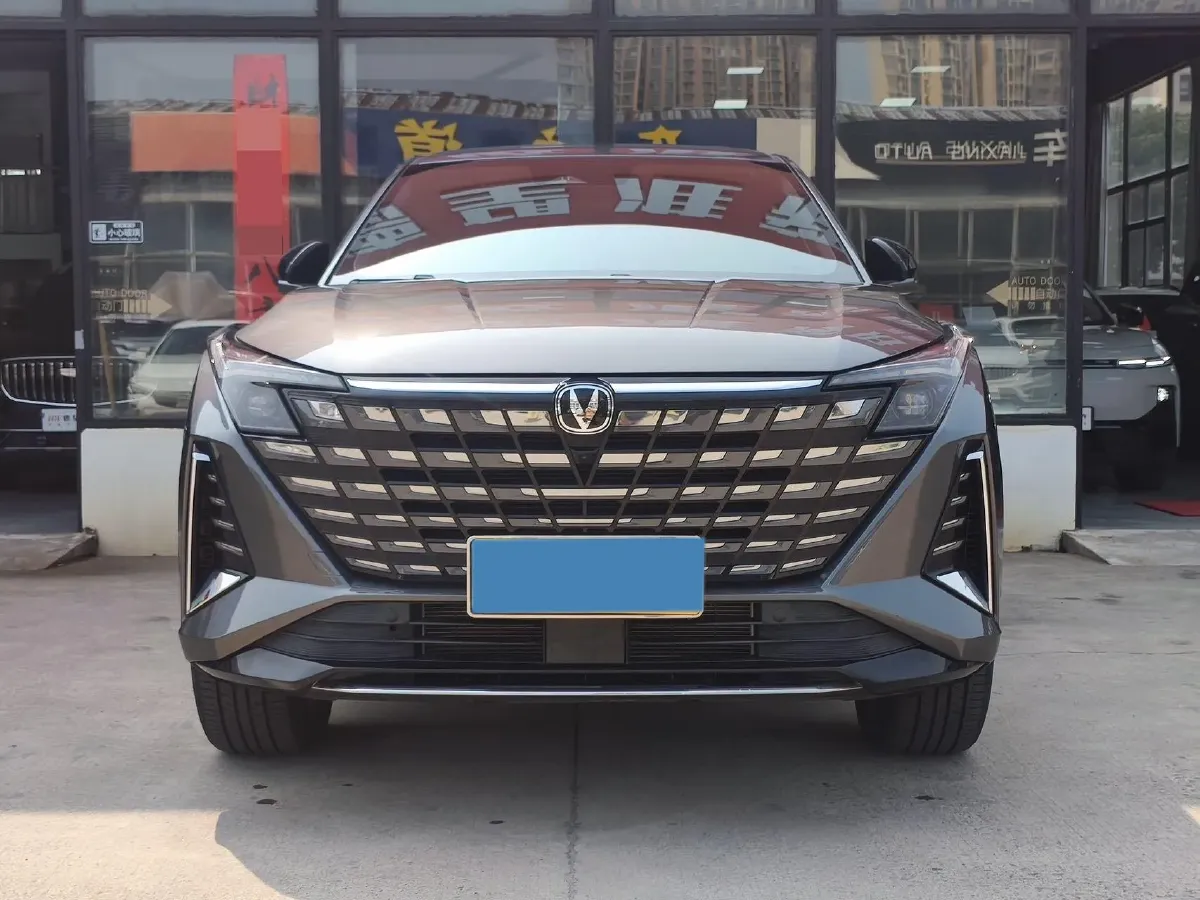 2025 ChangAn UNI-Z 1.5T 188HP L4 7DCT,autocango,china used car exporter,china ev exporter,chinese used car exporter,chinese used ev exporter