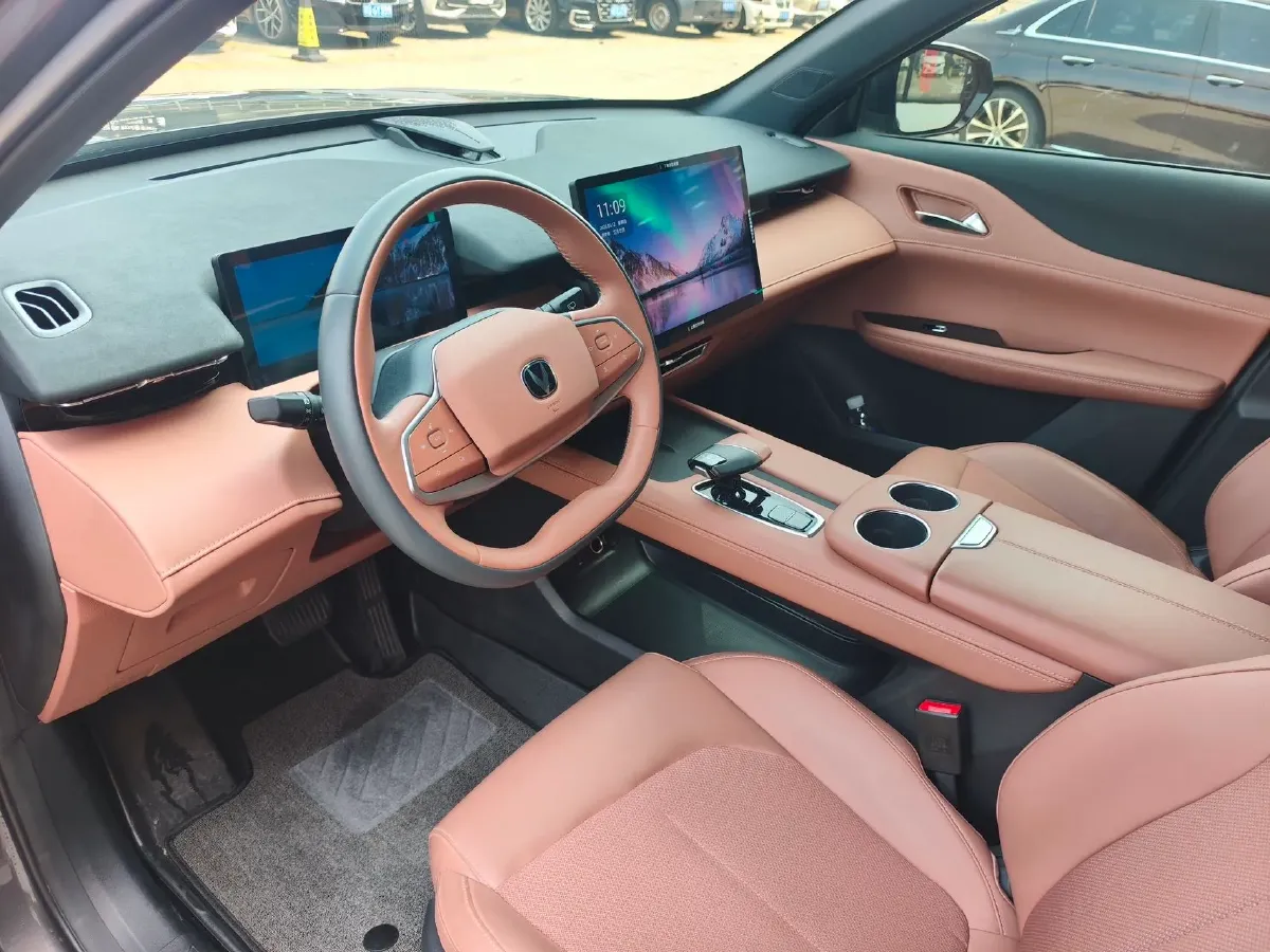 2025 ChangAn UNI-Z 1.5T 188HP L4 7DCT,autocango,china used car exporter,china ev exporter,chinese used car exporter,chinese used ev exporter