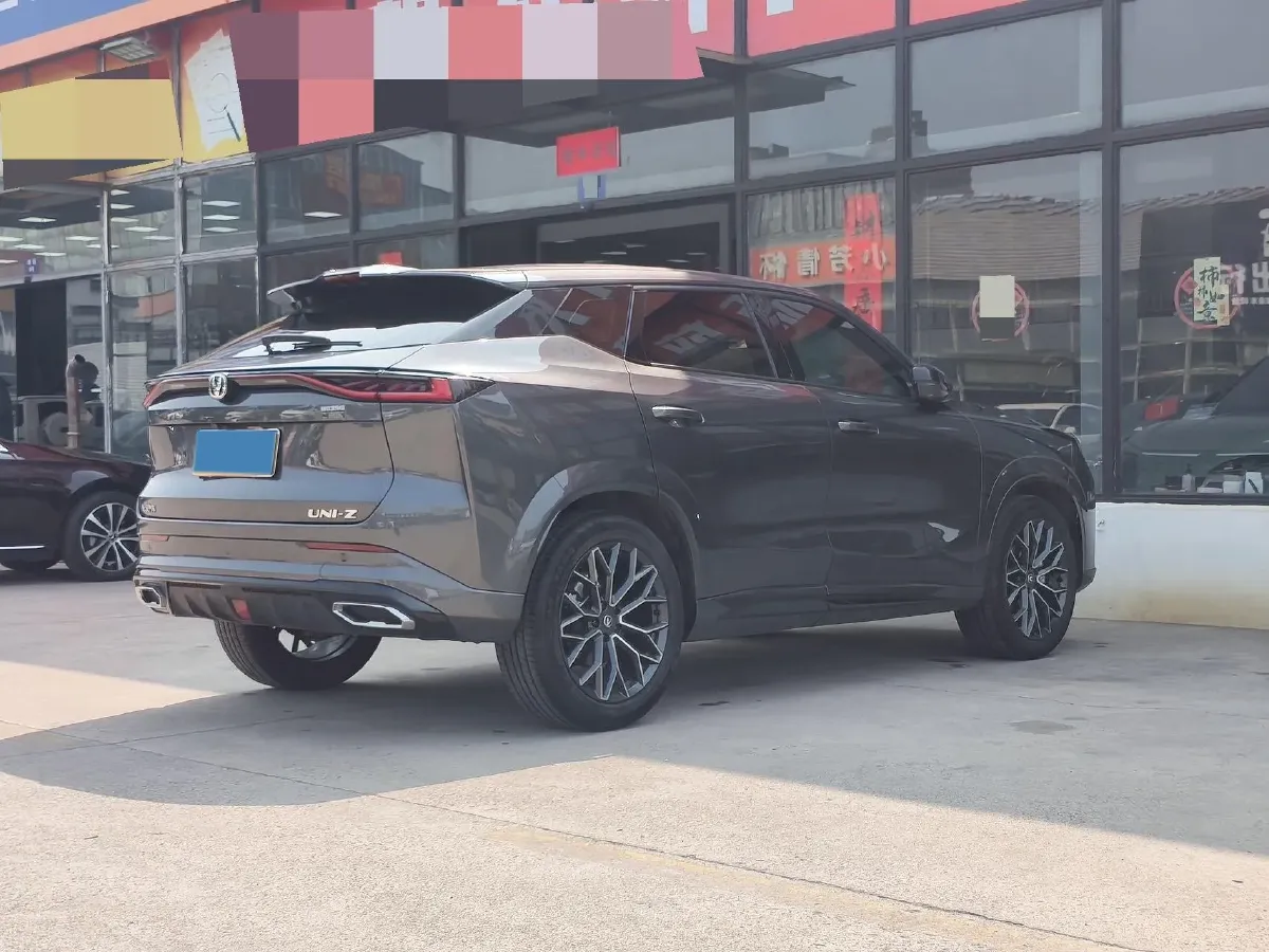 2025 ChangAn UNI-Z 1.5T 188HP L4 7DCT,autocango,china used car exporter,china ev exporter,chinese used car exporter,chinese used ev exporter