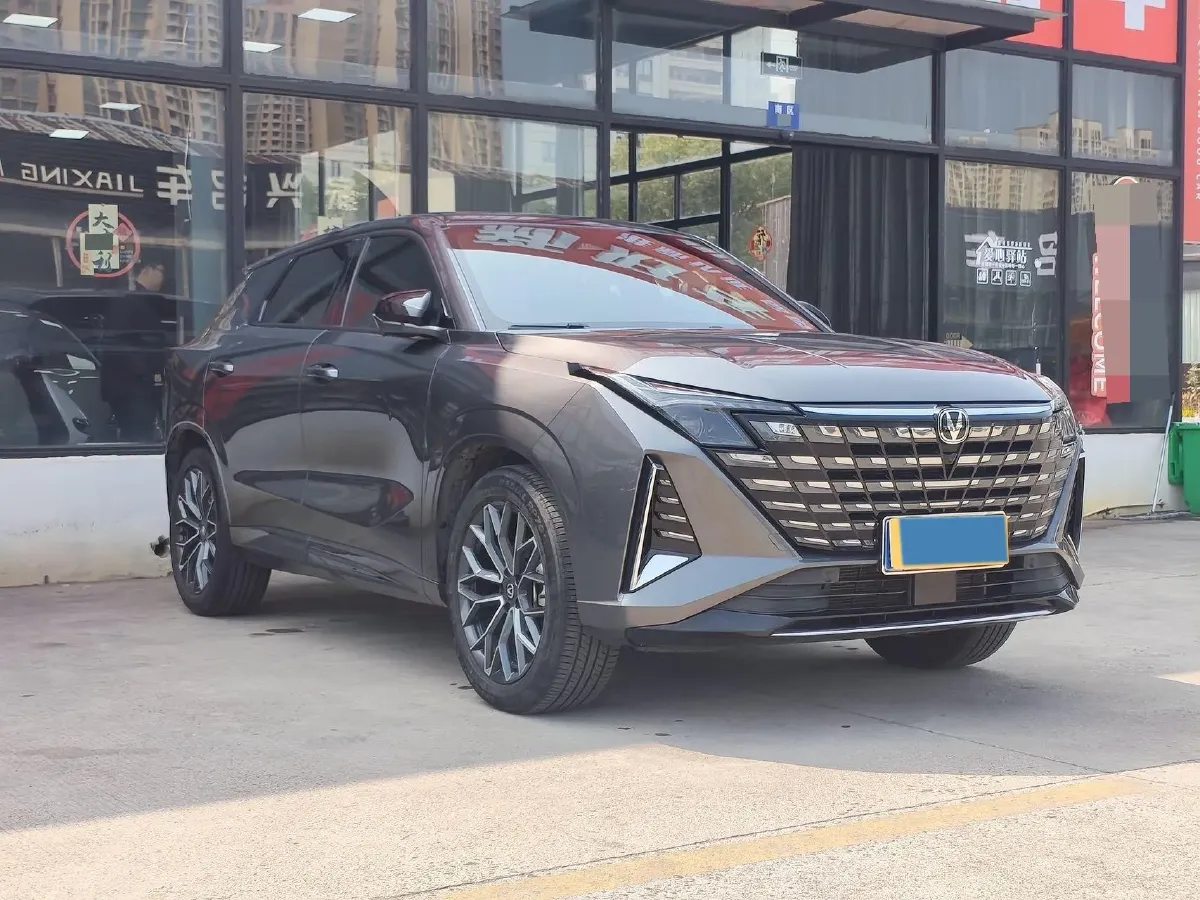 2025 ChangAn UNI-Z 1.5T 188HP L4 7DCT,autocango,china used car exporter,china ev exporter,chinese used car exporter,chinese used ev exporter