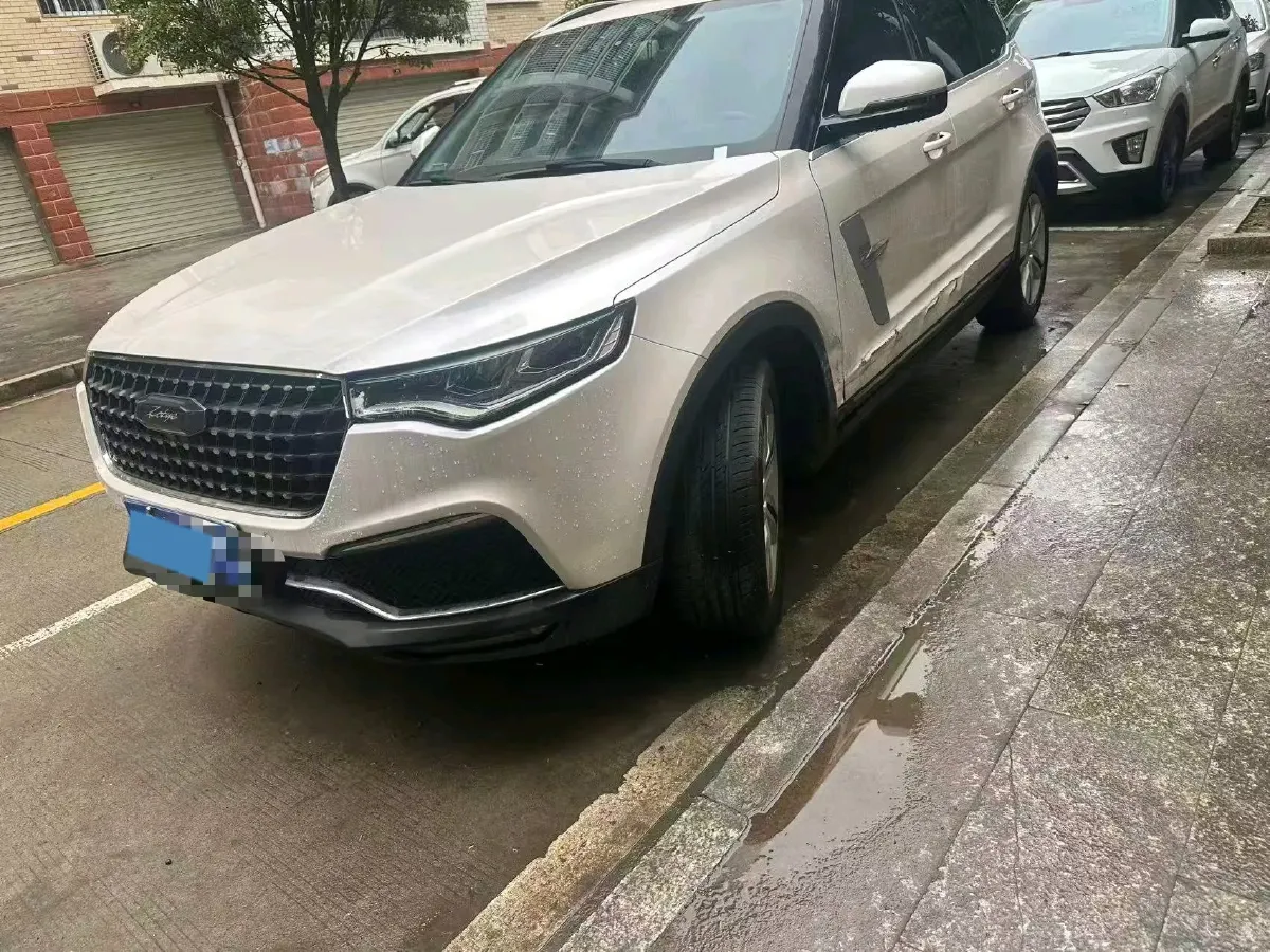 2017 Zotye T700 1.8T 177HP L4 6DCT,autocango,china used car exporter,china ev exporter,chinese used car exporter,chinese used ev exporter