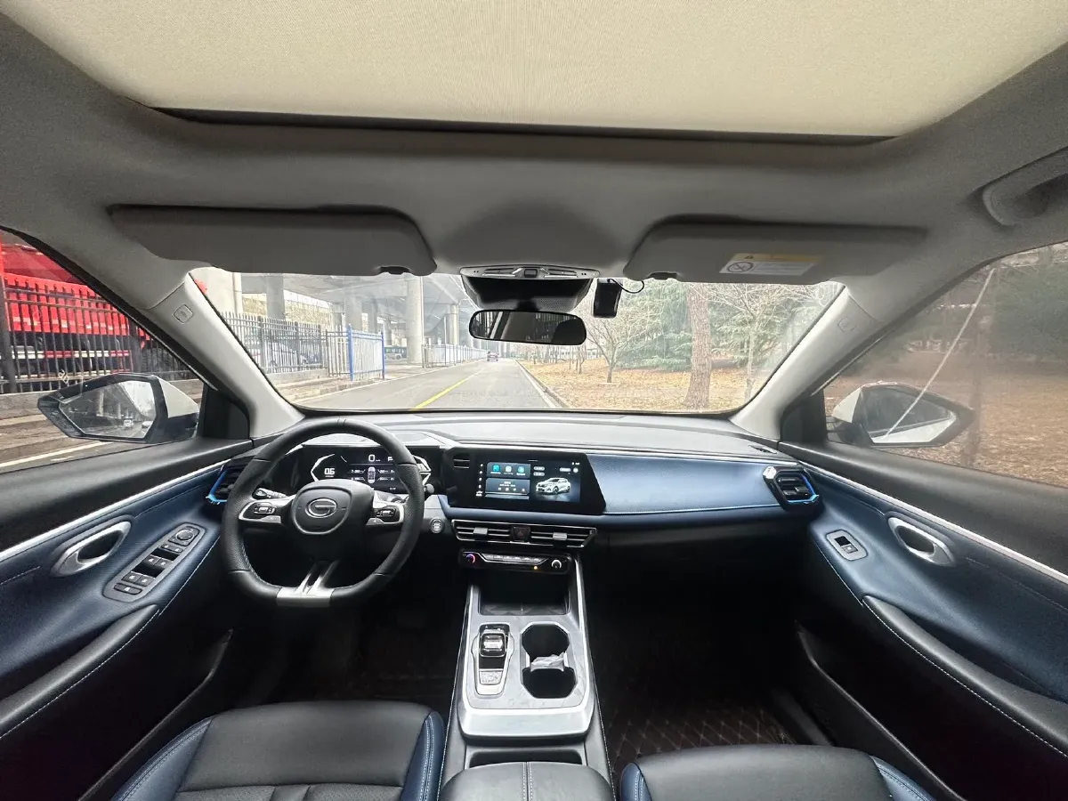 2023 GAC Trumpchi GS3 1.5T 177HP L4 7DCT,autocango,china used car exporter,china ev exporter,chinese used car exporter,chinese used ev exporter