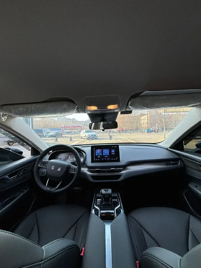 2023 HongQi E-QM5 BEV 54KWH,autocango,china used car exporter,china ev exporter,chinese used car exporter,chinese used ev exporter