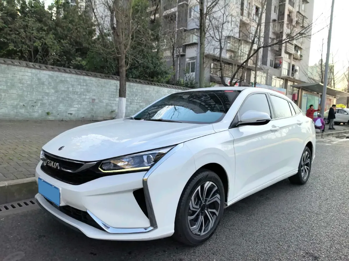 2021 DongFeng Aeolus YiXuan 1.5T 150HP L4 6DCT,autocango,china used car exporter,china ev exporter,chinese used car exporter,chinese used ev exporter