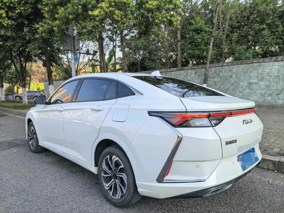 2021 DongFeng Aeolus YiXuan 1.5T 150HP L4 6DCT,autocango,china used car exporter,china ev exporter,chinese used car exporter,chinese used ev exporter