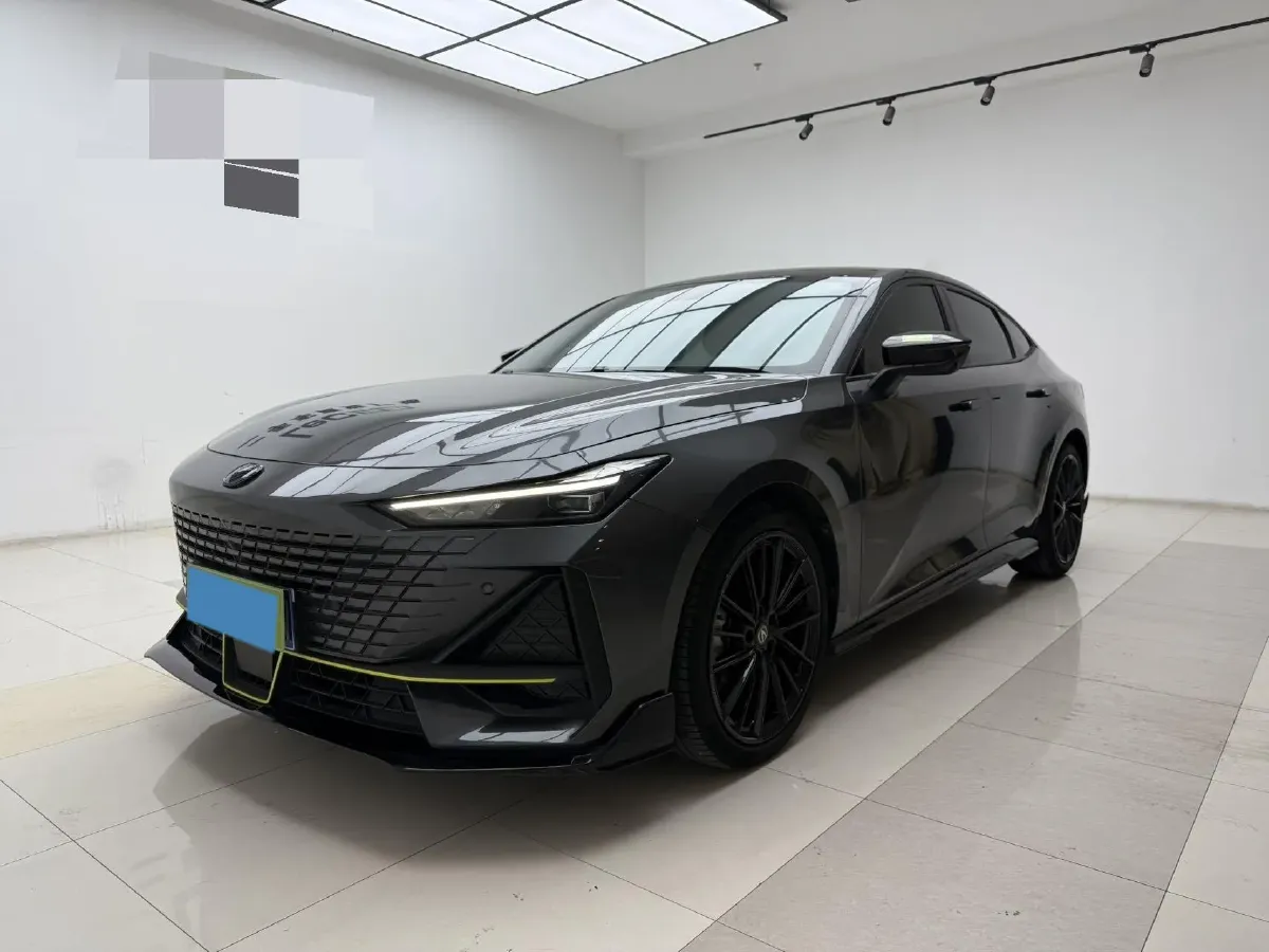 2022 ChangAn UNI-V 1.5T 188HP L4 7DCT,autocango,china used car exporter,china ev exporter,chinese used car exporter,chinese used ev exporter