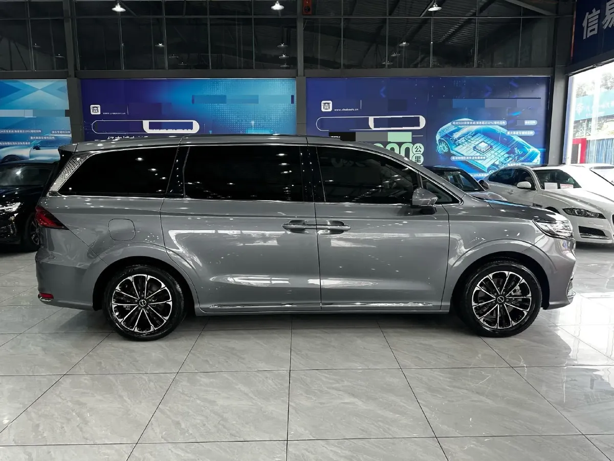 2022 Roewe iMAX8 2.0T 234HP L4 8AT,autocango,china used car exporter,china ev exporter,chinese used car exporter,chinese used ev exporter