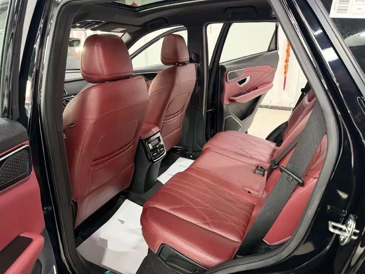 2025 Jetour X70 Plus 1.5T 156HP L4 6DCT,autocango,china used car exporter,china ev exporter,chinese used car exporter,chinese used ev exporter