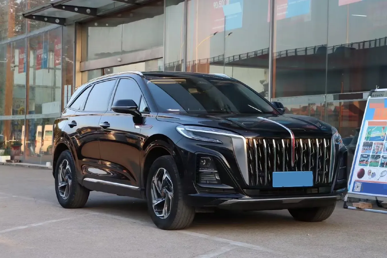 2023 HongQi HS3 1.5T 169HP L4 7DCT,autocango,china used car exporter,china ev exporter,chinese used car exporter,chinese used ev exporter
