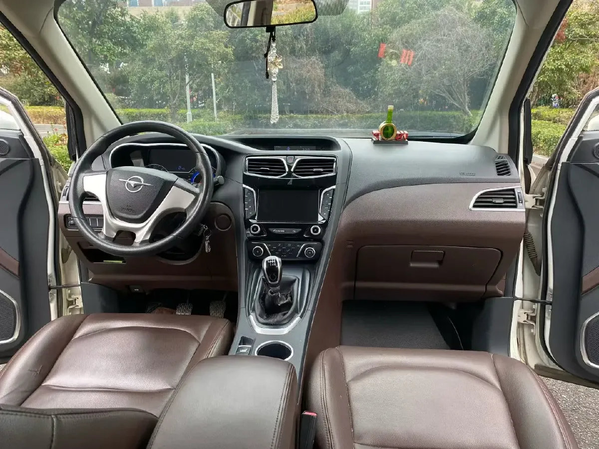 2017 HaiMa Family F7 1.5T 165HP L4 6MT,autocango,china used car exporter,china ev exporter,chinese used car exporter,chinese used ev exporter