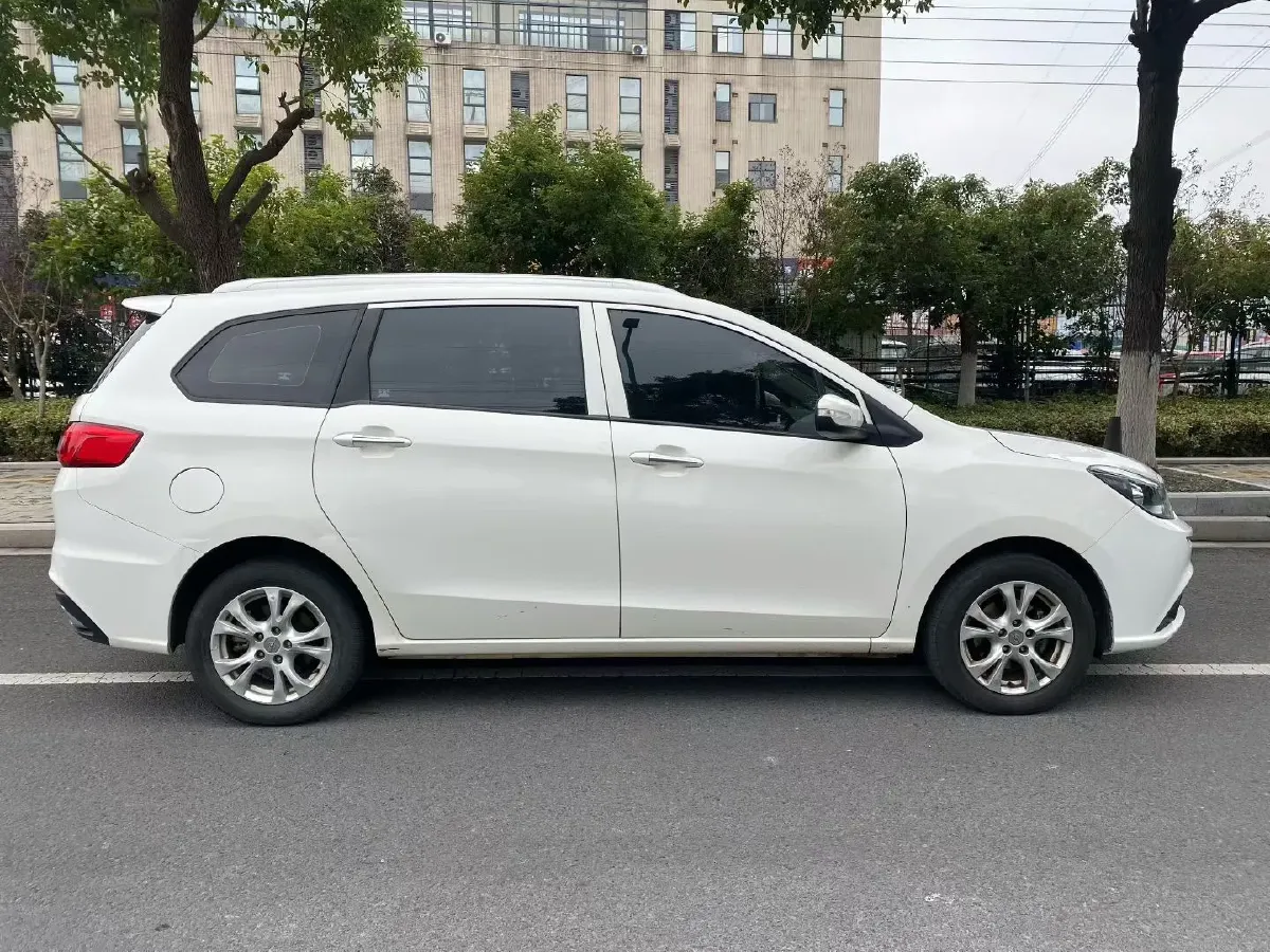2017 HaiMa Family F7 1.5T 165HP L4 6MT,autocango,china used car exporter,china ev exporter,chinese used car exporter,chinese used ev exporter