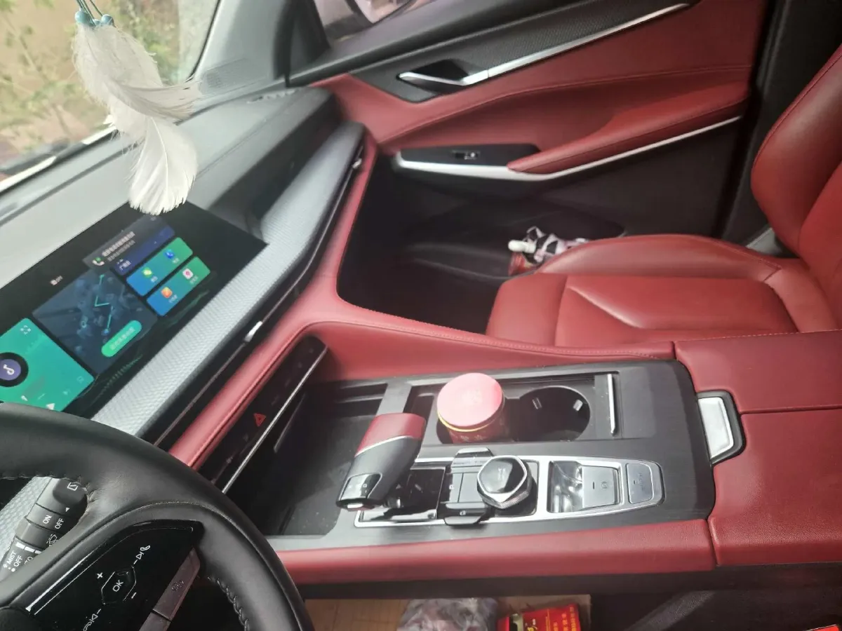 2022 ChangAn CS75 Plus 1.5T 188HP L4 8AT,autocango,china used car exporter,china ev exporter,chinese used car exporter,chinese used ev exporter