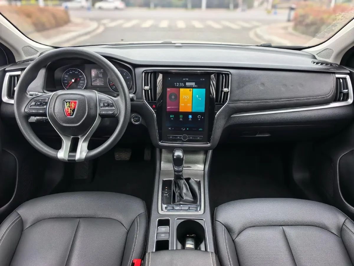 2020 Roewe i6 1.6L 125HP L4 CVT,autocango,china used car exporter,china ev exporter,chinese used car exporter,chinese used ev exporter