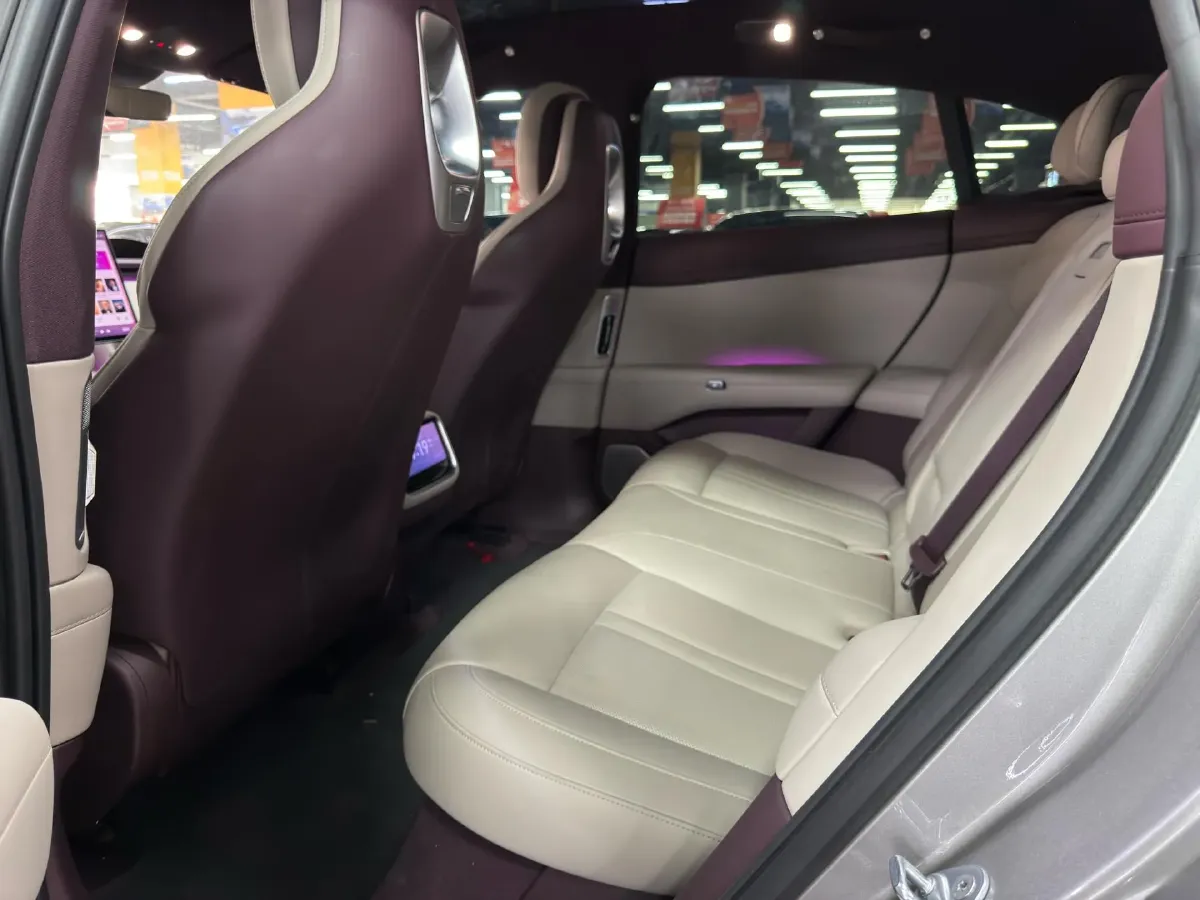 2025 MI YU7 BEV 96.3KWH,autocango,china used car exporter,china ev exporter,chinese used car exporter,chinese used ev exporter