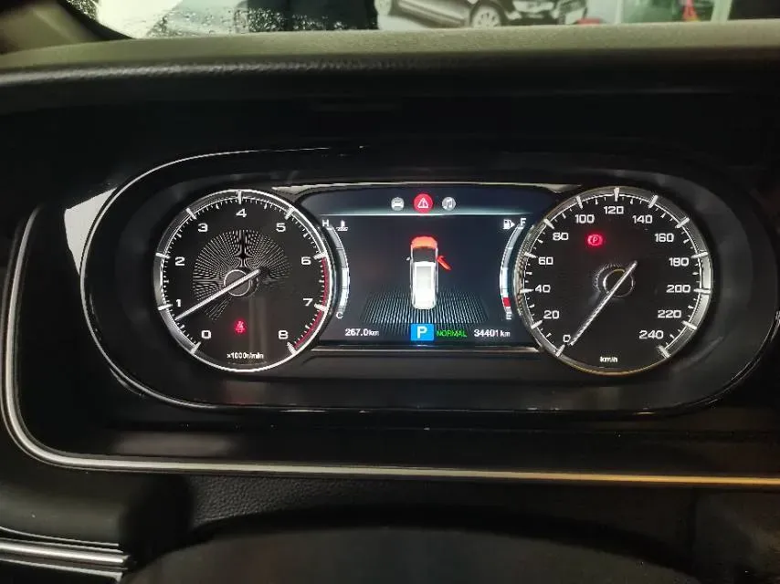 2021 GAC Trumpchi M6 1.5T 169HP L4 7DCT,autocango,china used car exporter,china ev exporter,chinese used car exporter,chinese used ev exporter