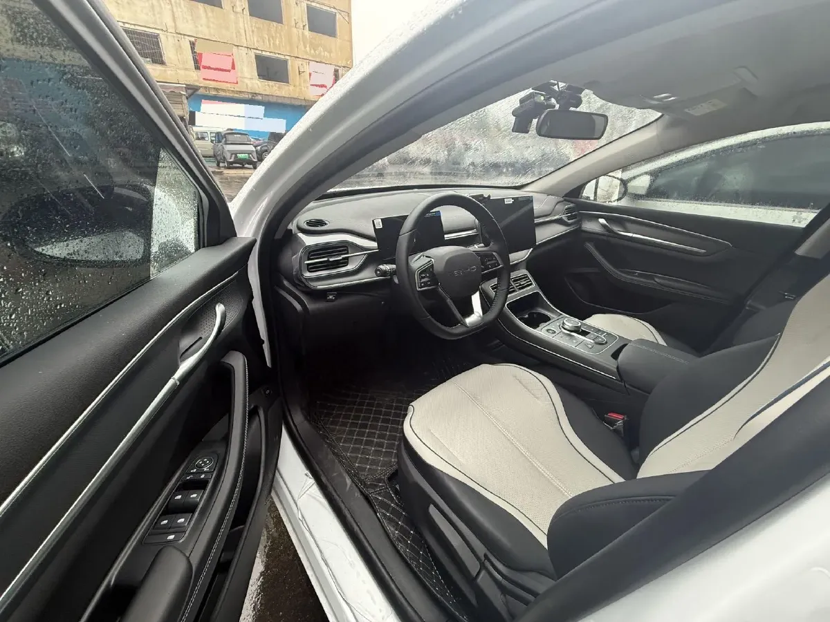 2025 BYD Destroyer 05 1.5L 110HP L4 E-CVT PHEV,autocango,china used car exporter,china ev exporter,chinese used car exporter,chinese used ev exporter