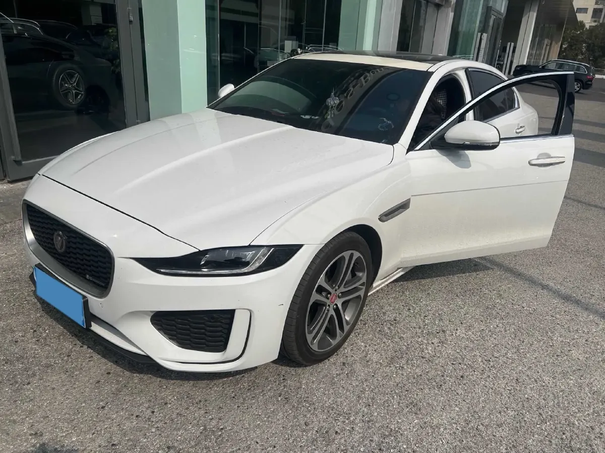 2021 Jaguar XEL 2.0T 250HP L4 8AT,autocango,china used car exporter,china ev exporter,chinese used car exporter,chinese used ev exporter