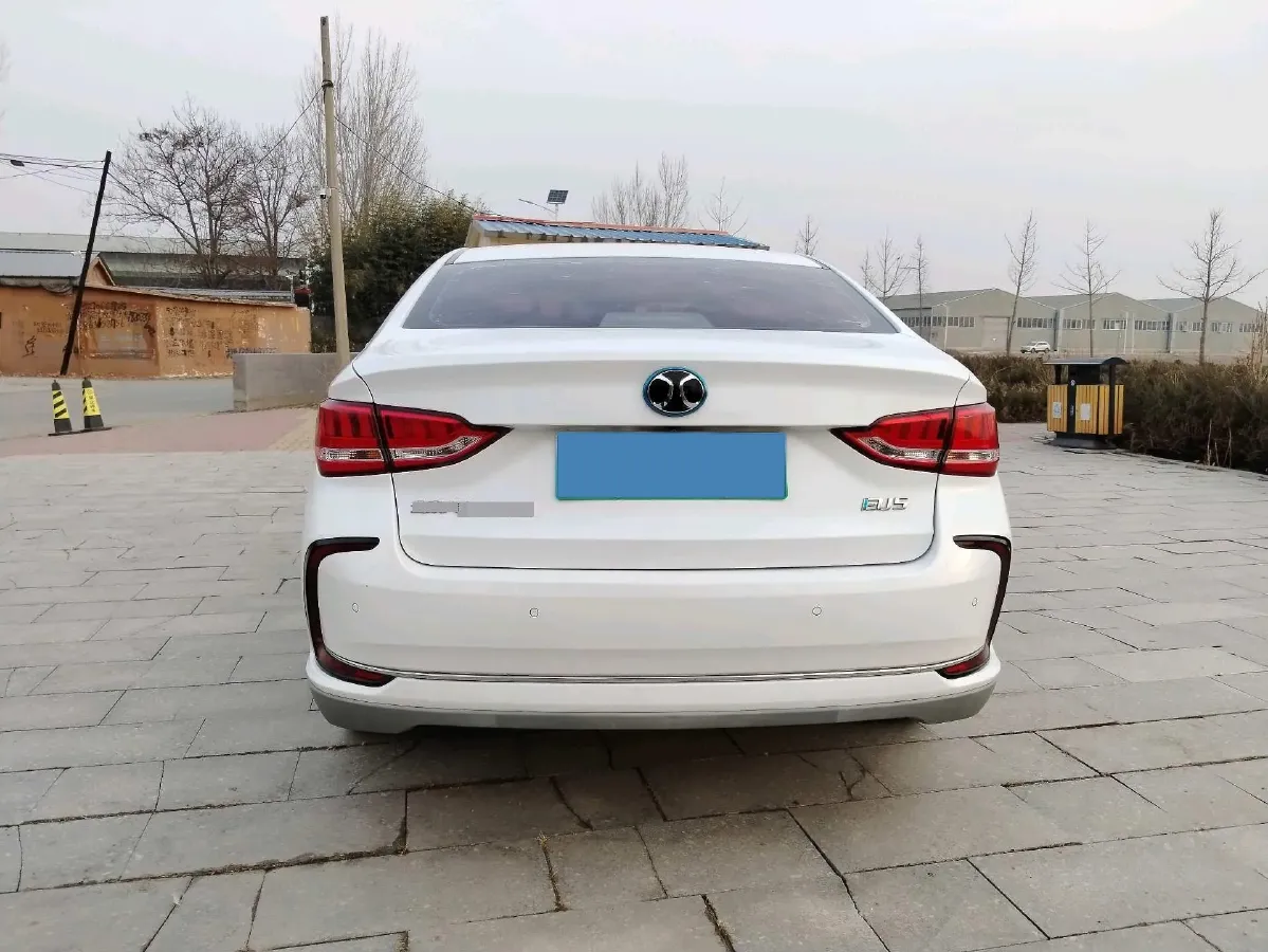 2018 BeiJing Auto EU5 BEV 53.66KWH,autocango,china used car exporter,china ev exporter,chinese used car exporter,chinese used ev exporter