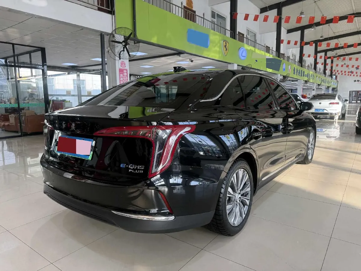 2024 HongQi E-QM5 BEV 72KWH,autocango,china used car exporter,china ev exporter,chinese used car exporter,chinese used ev exporter